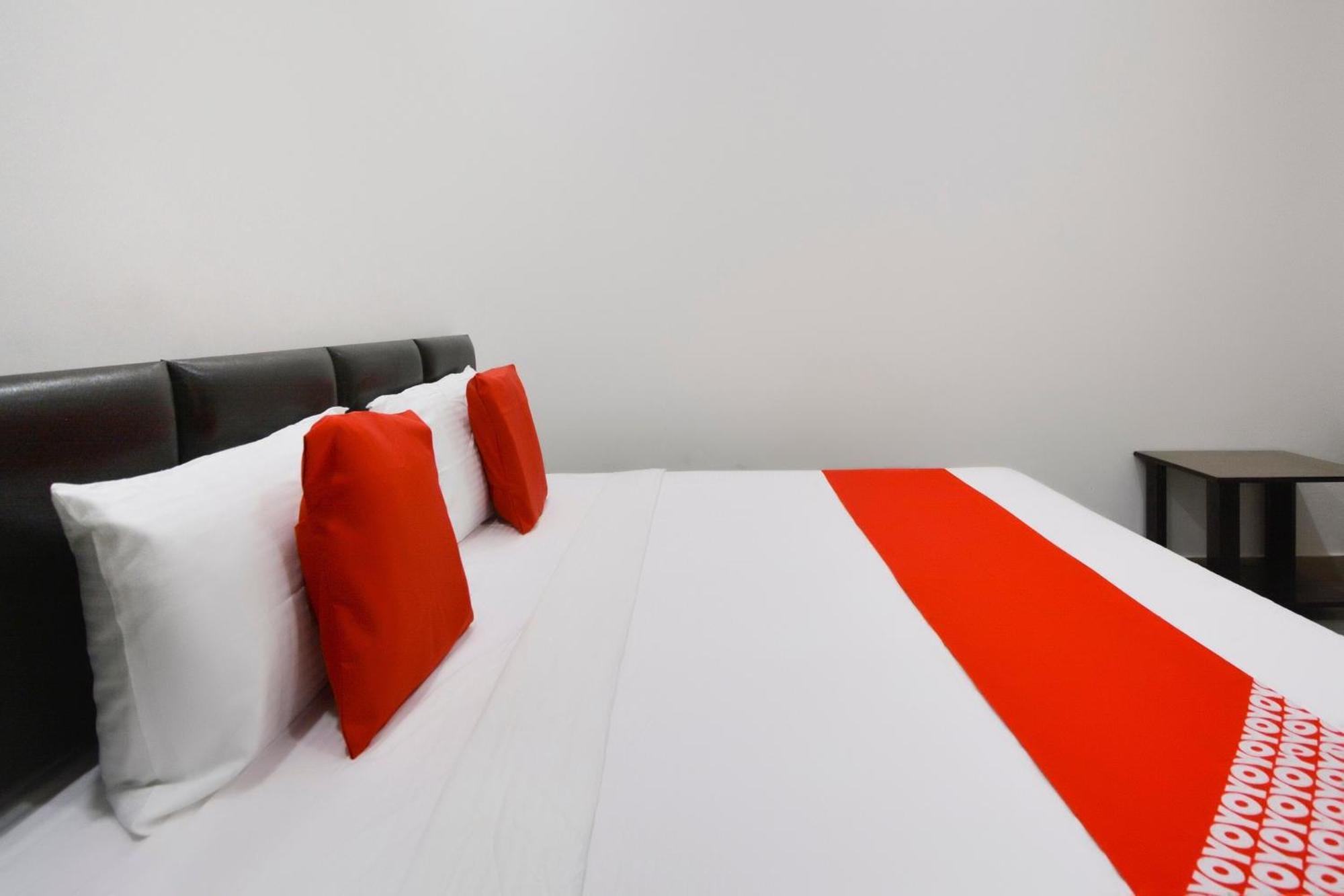 OYO 28296 White Solitaire Ludhiana Extérieur photo